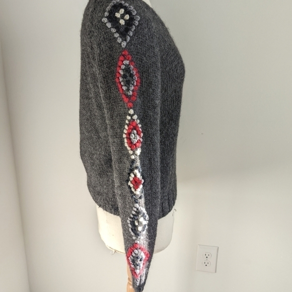 HANDKNIT Grey Sweater with Diamond Pattern Sleeves S/M - Picture 6 of 9
